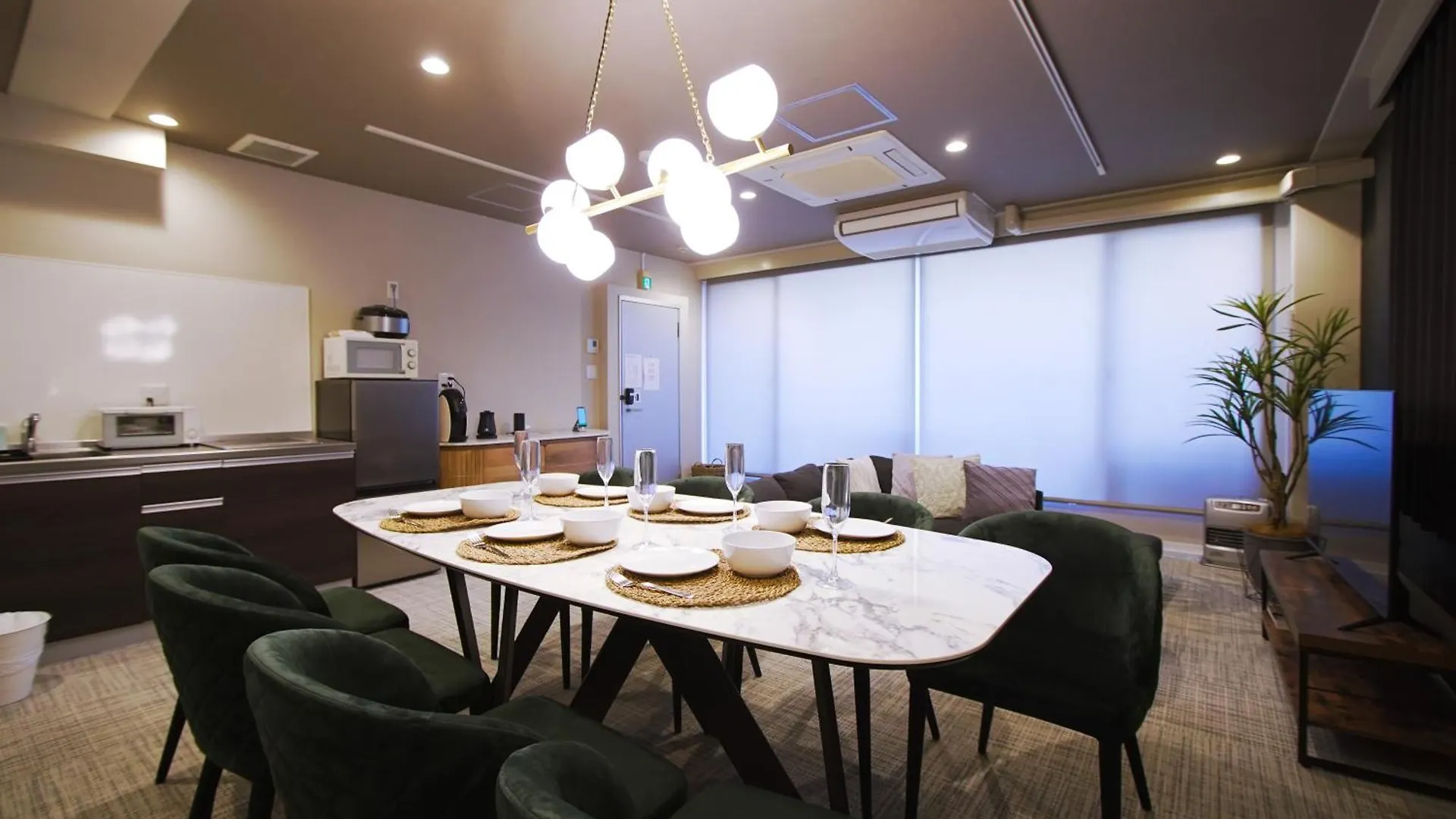 Inove Villa Osaka 0*,  Japan