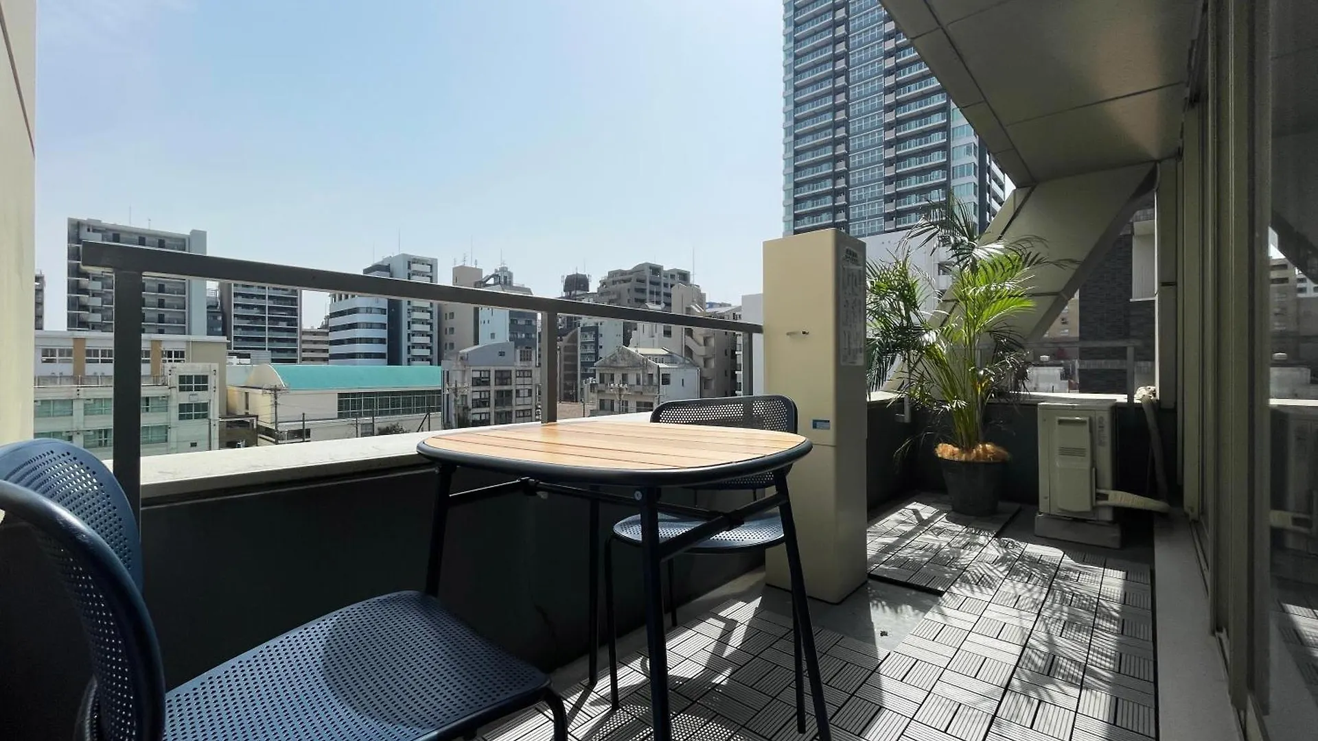 Inove Villa Osaka 0*,  Japón